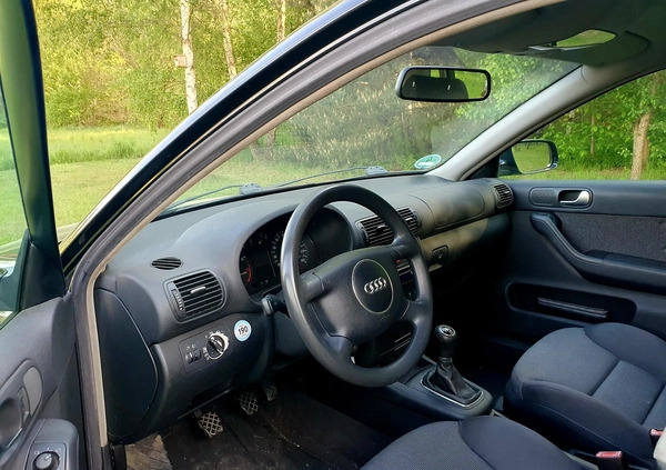 Audi A3 cena 7700 przebieg: 186322, rok produkcji 2002 z Szydłowiec małe 56